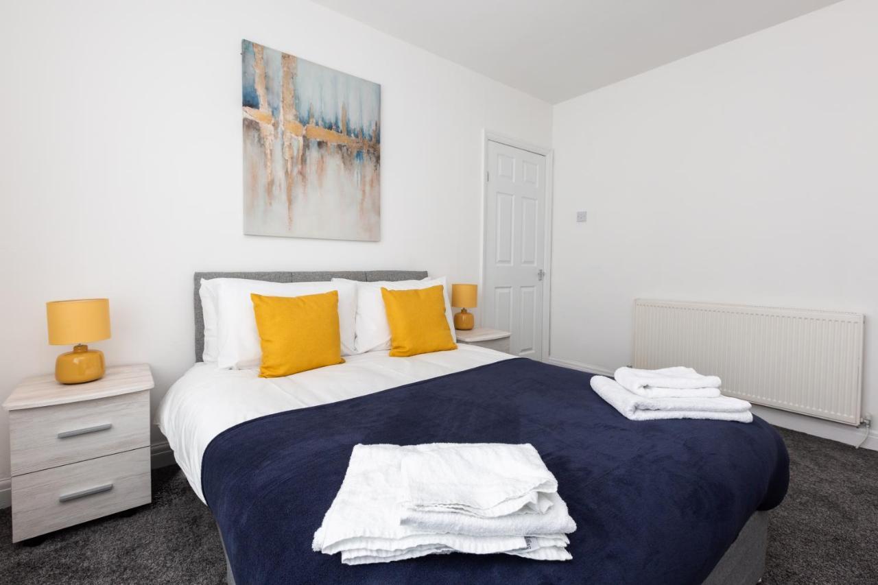 Vila Connaught House - Wi-Fi, Parking, Contractors Preston  Exteriér fotografie